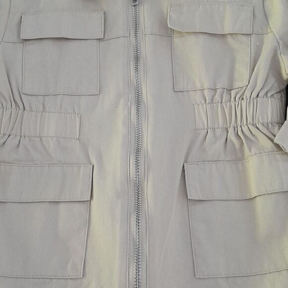 7 for all mankind Little girls jacket zipper2 t great condition - Picture 3 of 4